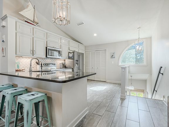 3rd image of 8981 Heron Walk Dr #8981