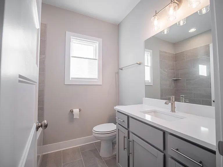 Upstairs Hall Bath