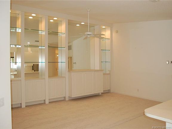 5th image of 8504 SE Retreat Dr