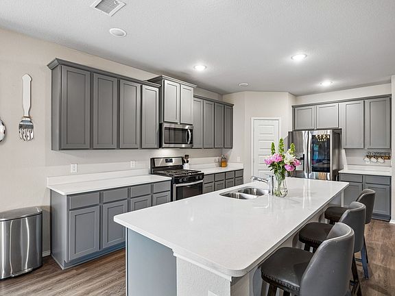 2nd image of 3110 Estuary Dr