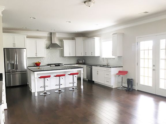 Kitchen and cafe area.