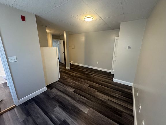 2nd image of 37 Walnut Ave APT 4