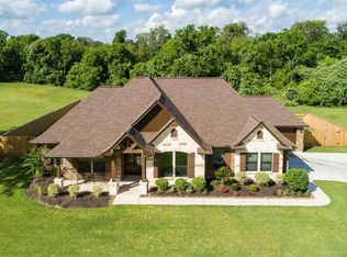 2258 Ridgewood Dr, West Columbia, TX 77486