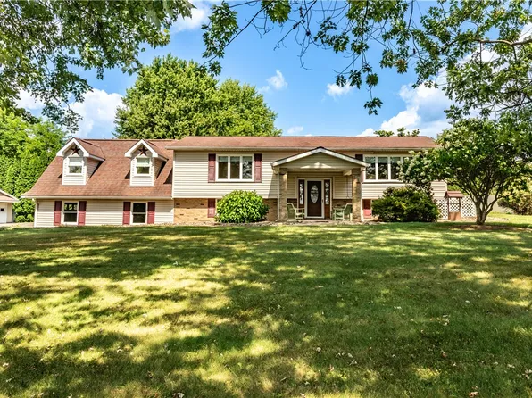 319 Centreville Pike, Slippery Rock, PA 16057
