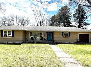 1220 1st Ave E, Menomonie, WI 54751