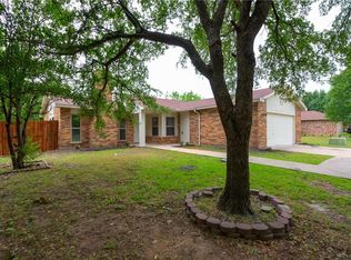 2736 Mistywood Ln, Denton, TX 76209