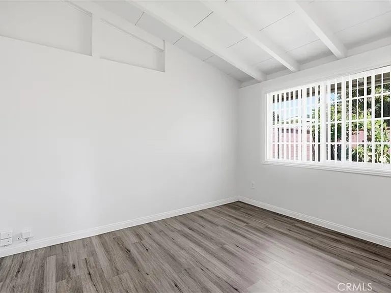 533 S Devon Rd — Photo 14