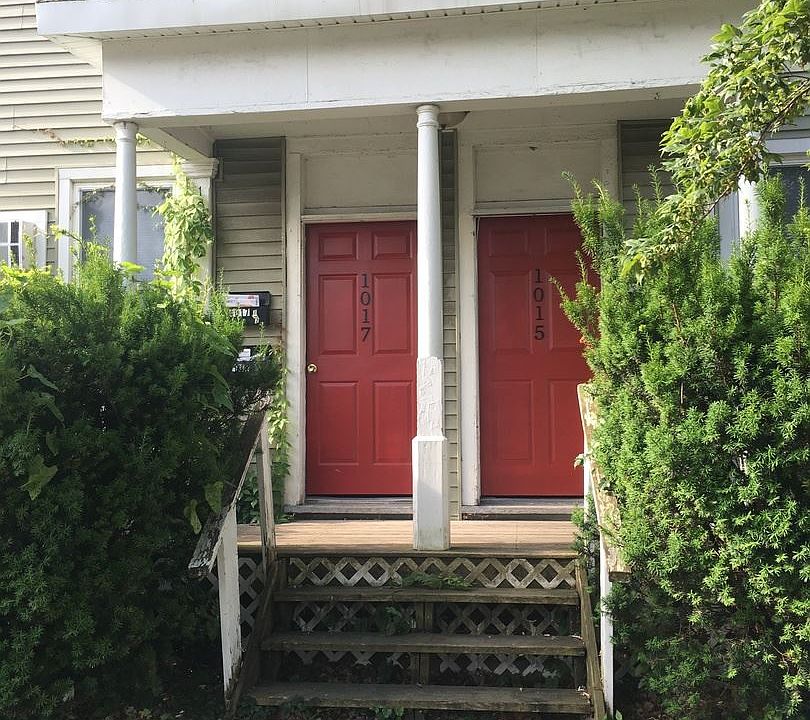 1st image of 1017 1/2 Ferry St #4905103