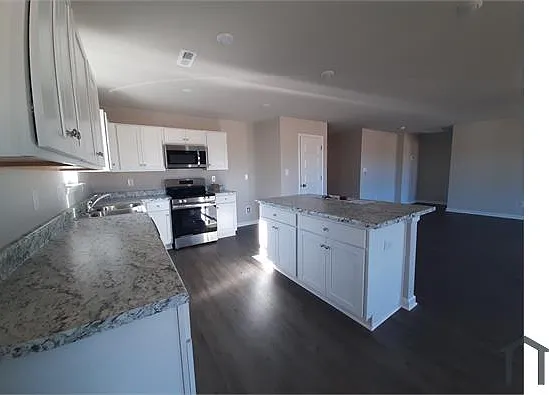 105 Domingues Ave — Photo 12