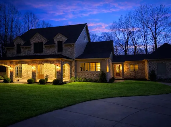 9713 Poplar Ave, Germantown, TN 38139