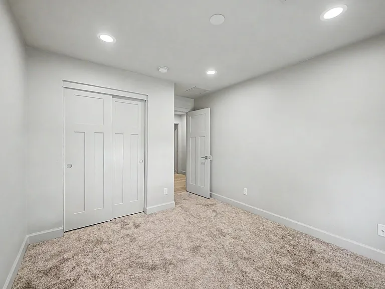 3414 N 44th Pl — Photo 30
