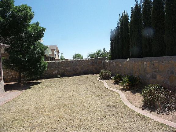 3rd image of 3609 Tierra Calida Dr