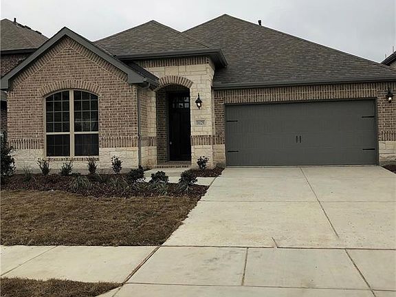 2nd image of 16129 Plum Ct