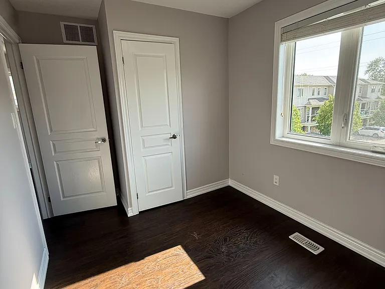 53 Oliver Ln — Photo 39
