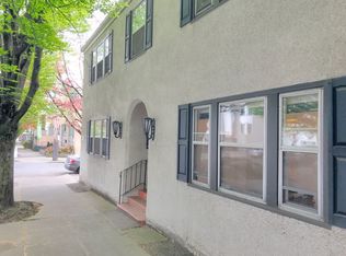 1035 SE 12th Ave #13, Portland, OR 97214