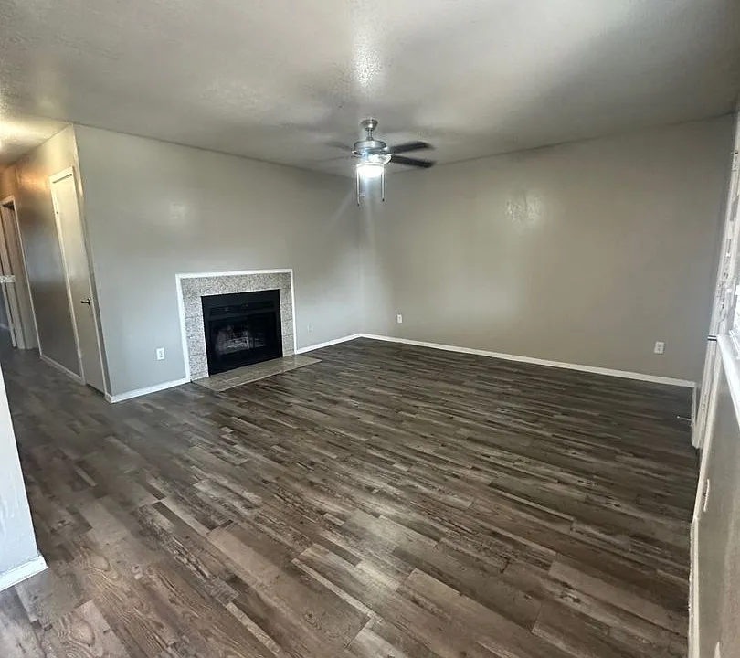 1719 Park Vista Dr #203