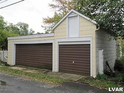 Back garage from street