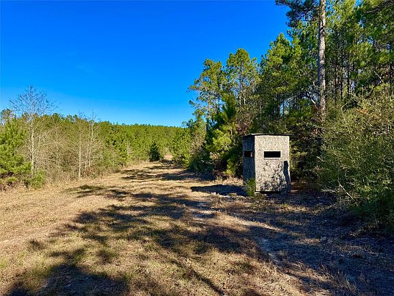 4th image of 2845 County Rd