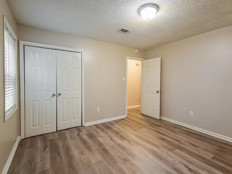 863 Hackberry Dr — Photo 10