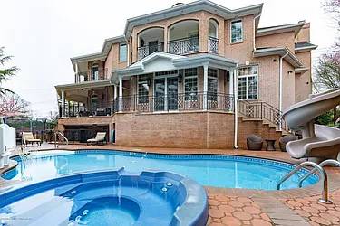 Sold by Robert DeFalco Realty