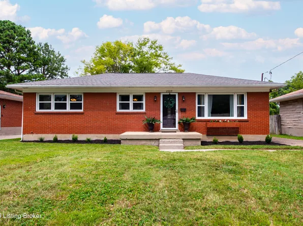 2009 Lynn Lea Rd, Shively, KY 40216