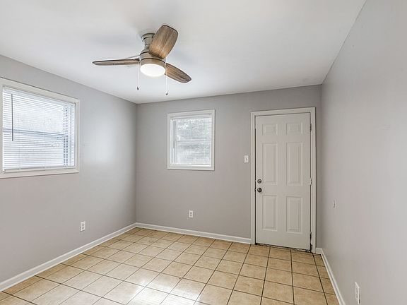 4th image of 1609 France St