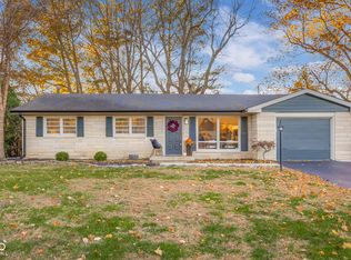 4230 River Rd, Columbus, IN 47203