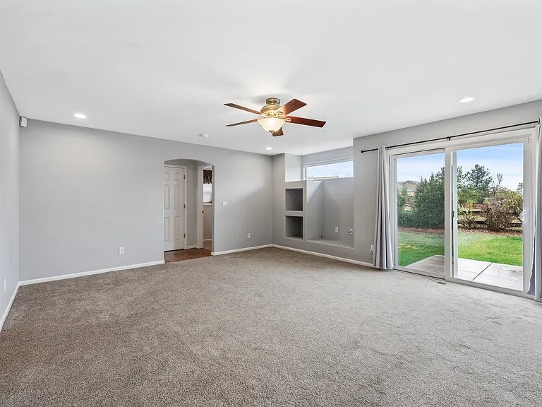 52801 Foxborough Ct — Photo 28