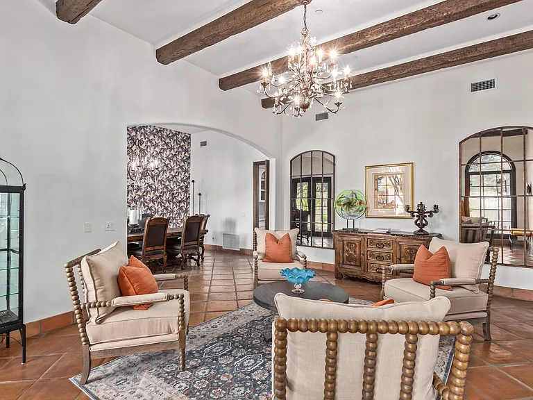 6708 E San Miguel Ave — Photo 11
