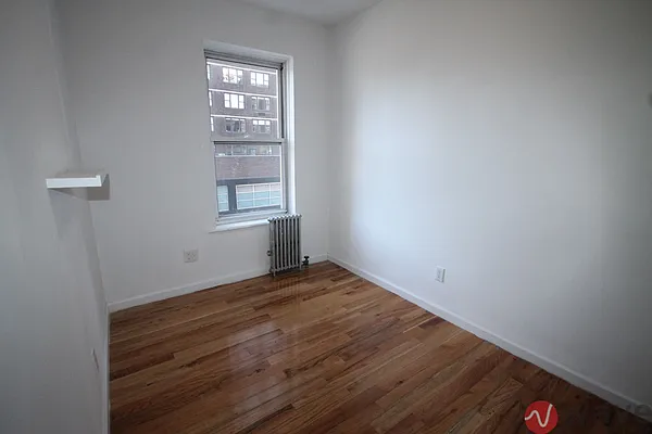 Rented by Wave Real Estate Group | media 25