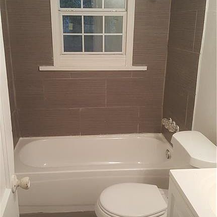 5th image of 2925 W Clarendon Dr