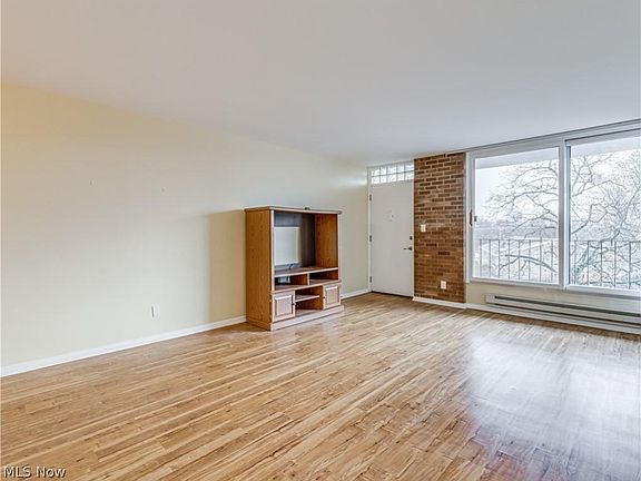 3rd image of 2331 E Market St APT 405