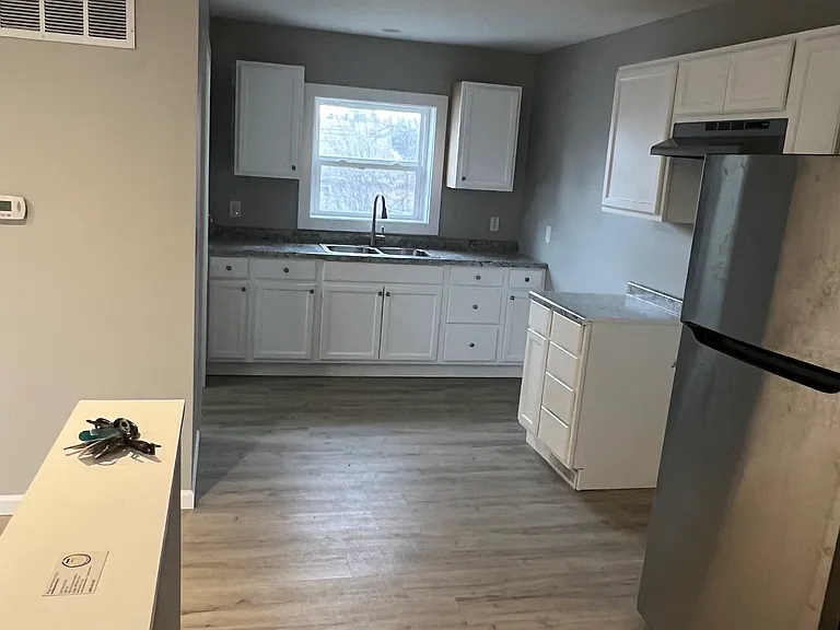 3529 Brandon St — Photo 5