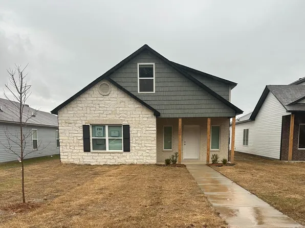 10309 Paul Eells Dr, North Little Rock, AR 72113