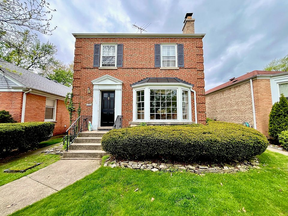 1st image of 8122 Kildare Ave