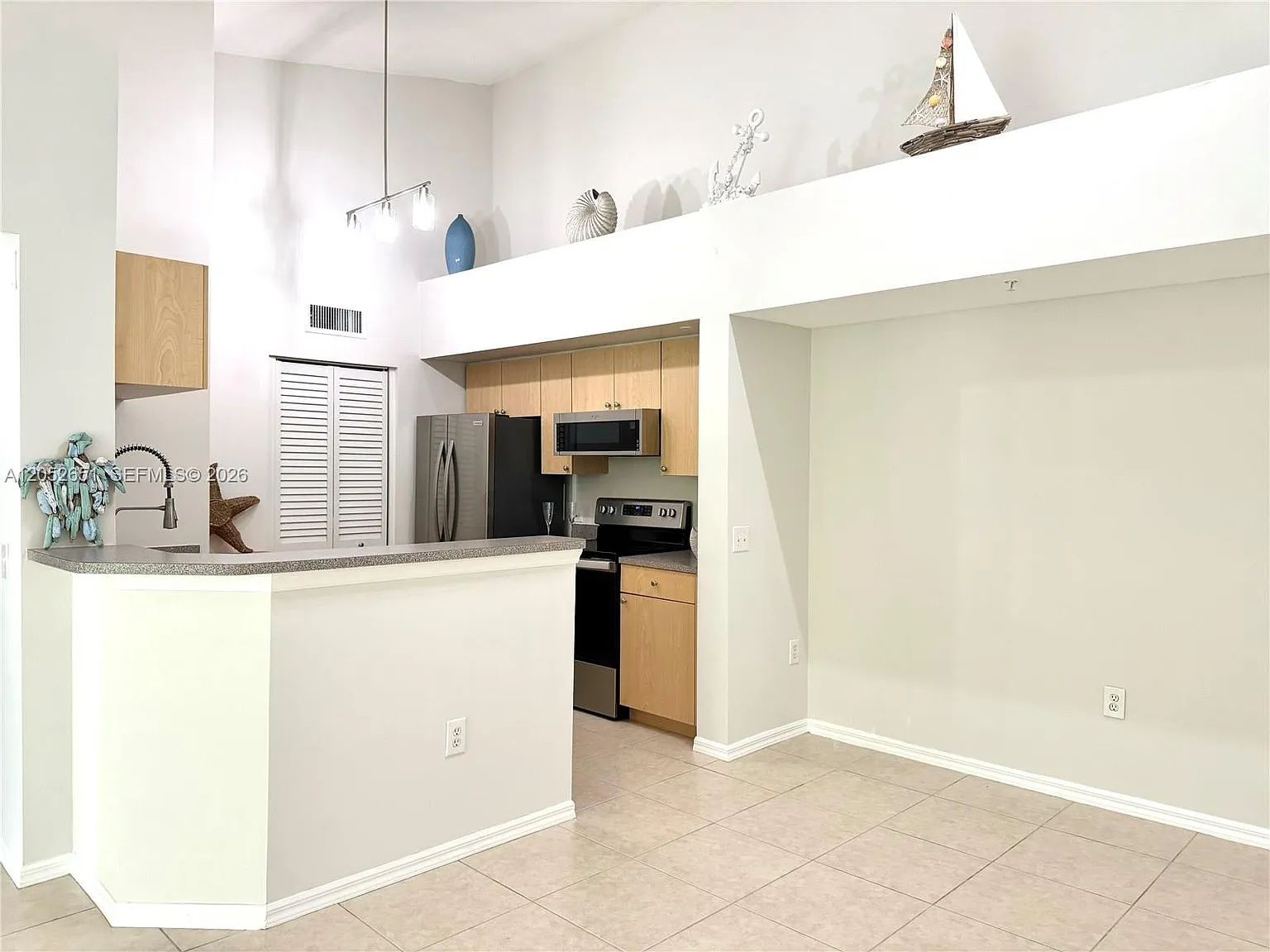 Villa Del Sol Condo — Photo 2