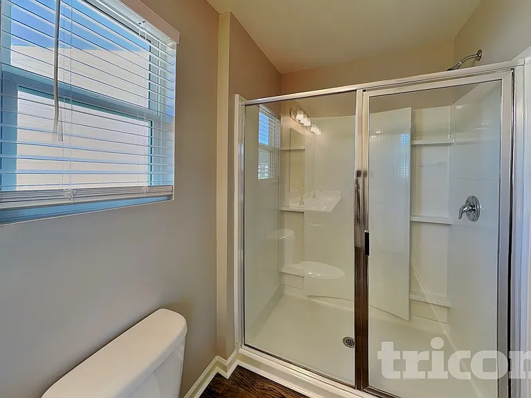 720 Fraternity Row — Photo 10