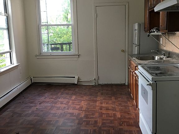 2nd image of 251 Walker St APT 5
