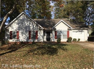 9514 Oren Thompson Rd, Charlotte, NC 28213