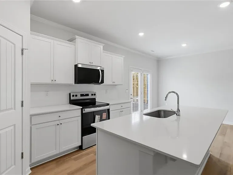 21 Berryville Dr — Photo 16