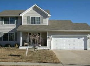 285 Terrace Dr, Waukee, IA 50263