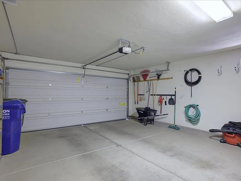 9550 E Creek Vista Pl — Photo 23