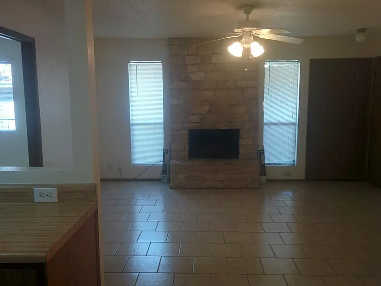 1016 Woodlief Trl — Photo 3