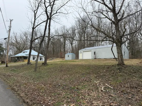 100 Blair Rd, Jamestown, KY 42629