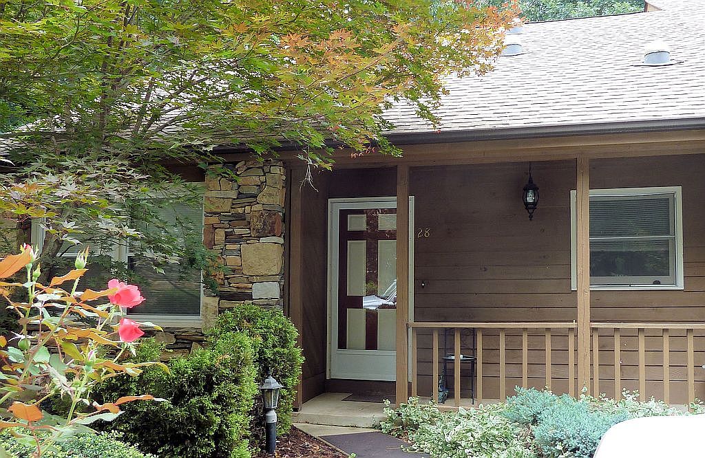 28 Pencross Cir, Etowah, NC 28729 Zillow