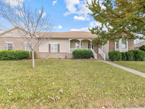 2247 River Trail Rd, Salina, KS 67401