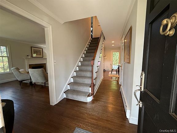 4th image of 21 Westbank Rd
