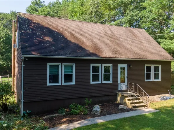 246 Torrey Rd, Southbridge, MA 01550