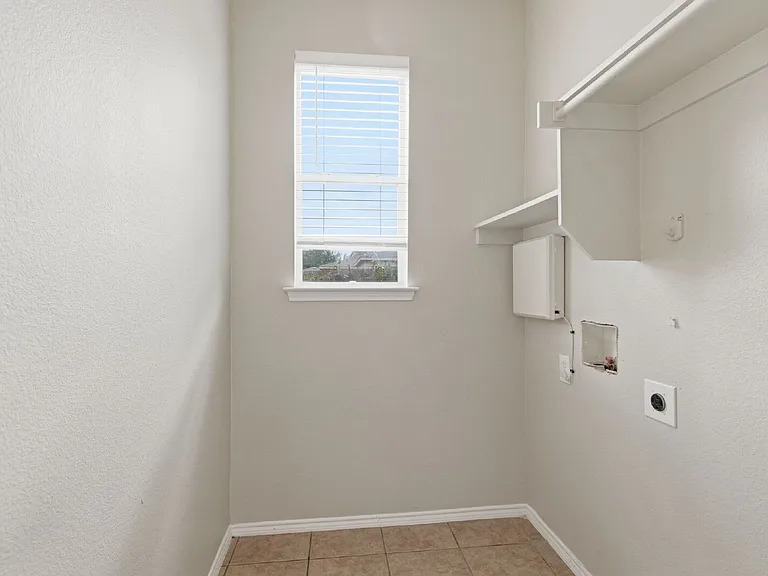 10849 Astor Dr — Photo 19