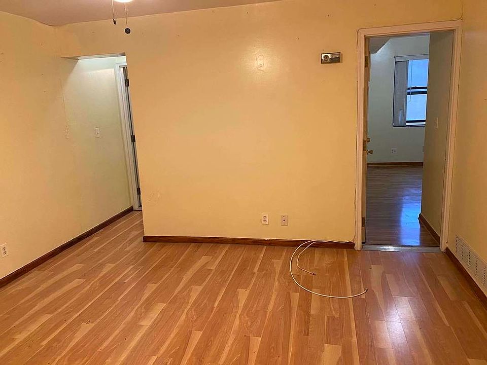 1st image of 25-18 23rd Ave #2R
